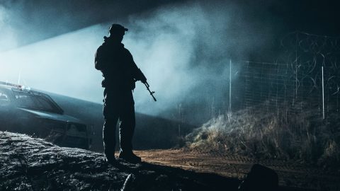Hiába a lengyel kormányváltás, folytatódik a védekezés a határon