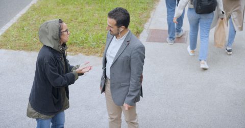 Acélhuzallal kínozta és koldulásra kényszerítette a párját egy szegedi férfi