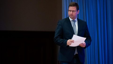 Meglepő fordulat a miniszterelnökségi tenderen