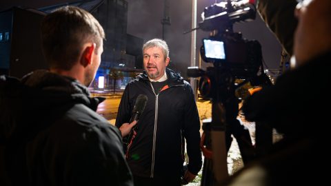 A házelnök újra megbüntette Hadházyt, aki szerint ez perverz kéjt okoz Kövérnek