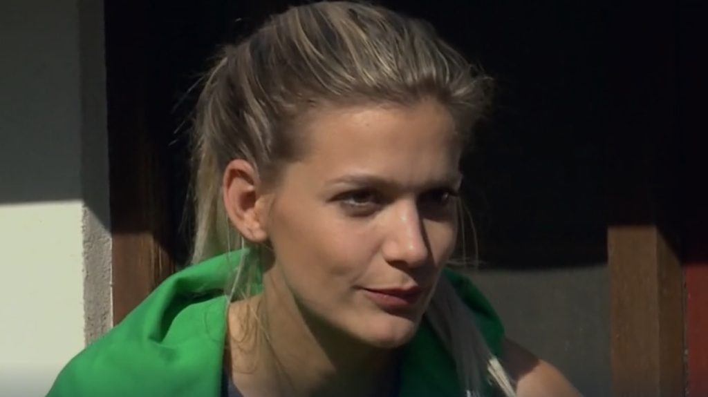 Weisz Fanni azt mondja, házfelújítás közben olyan szakemberbe is belefutottak, aki tőlük várta, hogy szerszámot vegyenek neki