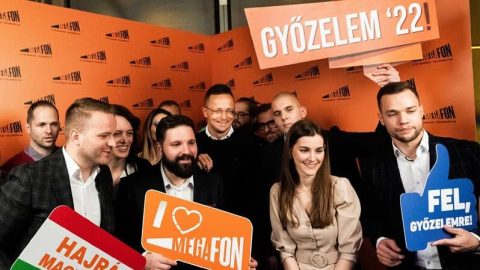 Kiszivárogtak a Megafon képzéseire jelentkezők személyes adatai, aktív kormánypárti politikusok is szerepelnek a listán