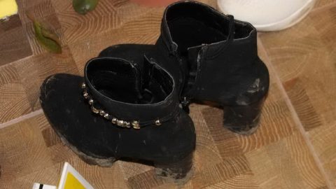 Otthagyta a saras cipőjét a tolvaj, aki hét millió forintot lopott