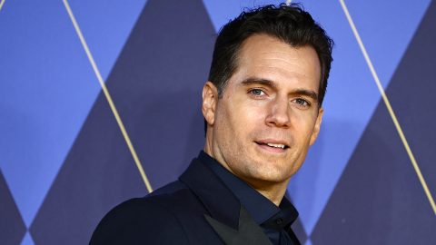 Henry Cavill nem érti a szexjeleneteket