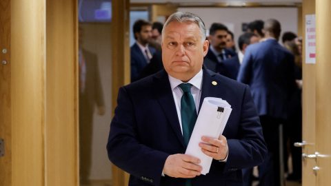 A svéd demokraták kiléphetnek az Európai Konzervatívok és Reformerek pártcsaládjából, ha a Fidesz belép