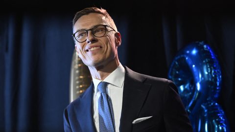 Súlyos konfliktusai voltak Orbánnak az új, NATO-párti finn elnökkel, akinek magyar rokonai is vannak