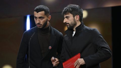 Halálosan megfenyegették, nem térhet haza a Berlinalén díjazott izraeli filmrendező