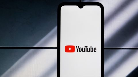Furcsa újítással állt elő a YouTube
