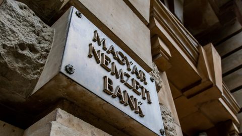Tiltott piaci manipuláció miatt kapott 100 milliós büntetést a Kulcs-Soft alapítója