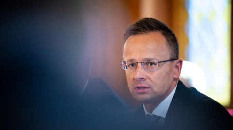 Szijjártó Péter sürgős feladatot kapott Orbán Viktortól