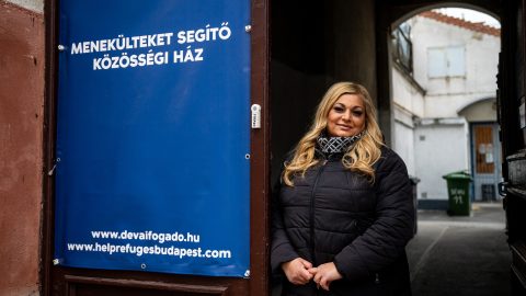 125 roma asszonyt hozott ki a konyhából – avagy mire jó egy cigányvicc?