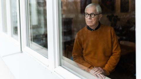Földényi F. László: Immár nem kell levágni az emberek fejét, elég, ha kimossuk az agyukat