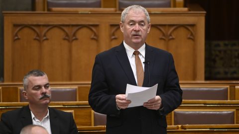 2,1 forint készpénzt vallott be vagyonnyilatkozatában Fazekas Sándor volt fideszes miniszter