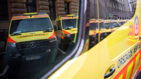 Kifejtette az Országos Mentőszolgálat, hogy miért nem vállalják az ellenzéki tüntetés biztosítását