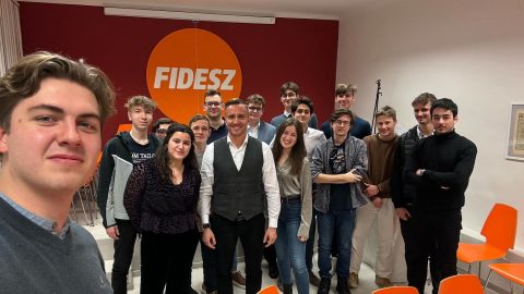 Egy olimpiai bajnoknak szervezné ki a Fidesz, hogy megmérkőzzön Őrsi Gergellyel a polgármesteri címért