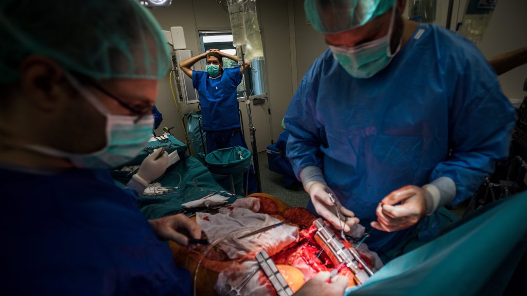 1248 beteg várakozik életmentő szervátültetésre Magyarországon