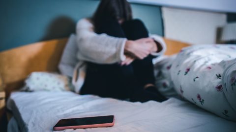 Büntethetők lesznek a kéretlen péniszfotók