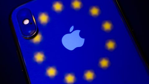 Döntött az Európai Bizottság, örülhet az Apple és a Microsoft