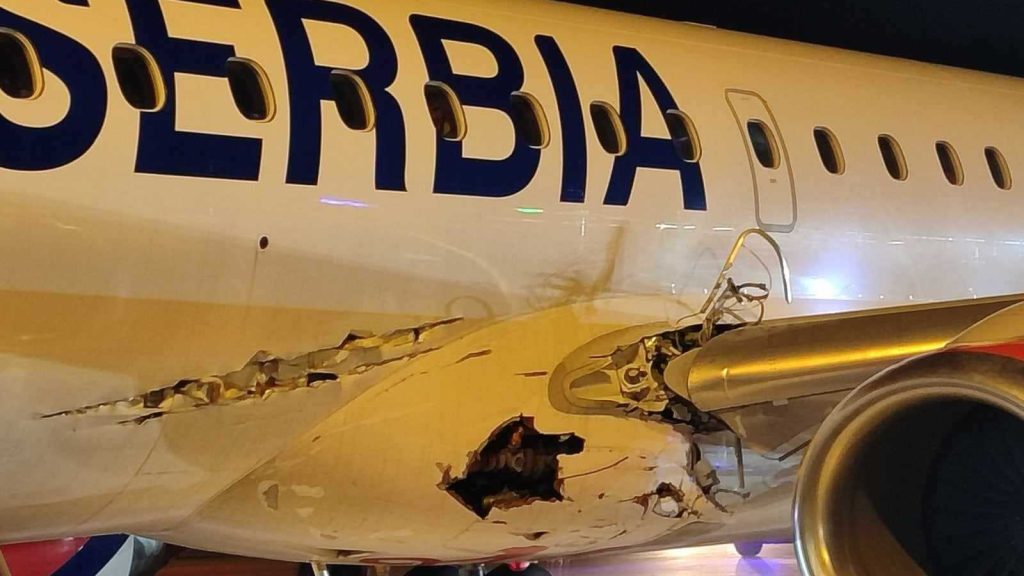 Túlfutott a felszállópályán egy repülőgép Belgrádban