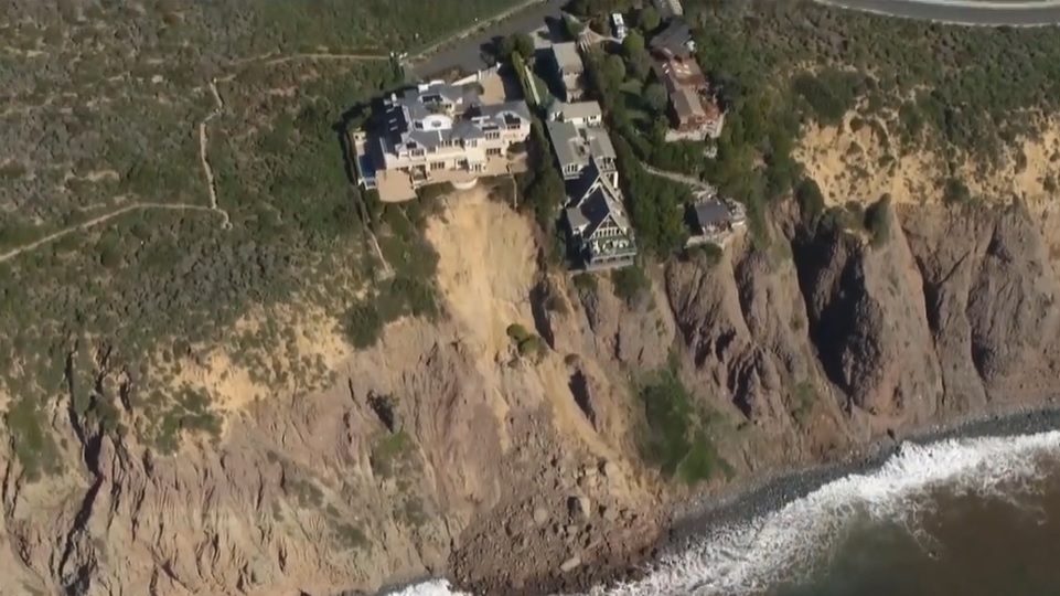 Luxusvillák táncolnak a szakadék szélén Kaliforniában