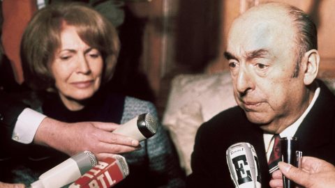 Újra megvizsgálják, hogy ötven éve megmérgezték-e a Nobel-díjas Pablo Nerudát