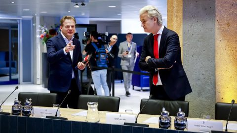 Még mindig nem tudja kiütni Geert Wilders a kormányfői székből Mark Ruttét