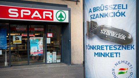 Világgazdaság: A kormány pert fontolgat a Spar ellen