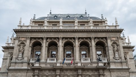 Beperelte az Operát a büfét korábban működtető Zsidai Csoport