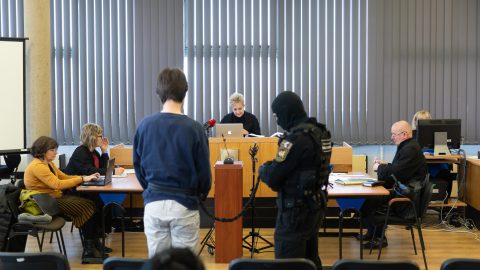 Örök fegyház vár a kegyelmet kérő mérnökre, aki egy könnycseppet sem hullatott a bíróságon a meggyilkolt lányai miatt