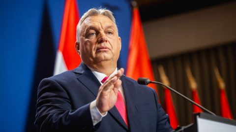 Elég szabad kezet, államtitkári fizetést kapnak Orbán stratégiai tanácsadói
