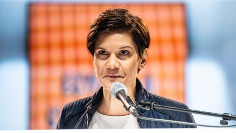 Pottyondy Edina: Ahelyett, hogy irtanák ezt a konzumidióta zabálós hisztériát, az Operaházat vezető gyökér képes kettévágni a Carmina Buranát