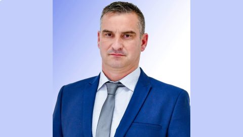 A rendőrség szerint nem voltak kiskorú lányok a tiszaföldvári borozóban, akiket a fideszes alpolgármester zaklathatott volna, mint a DK állítja