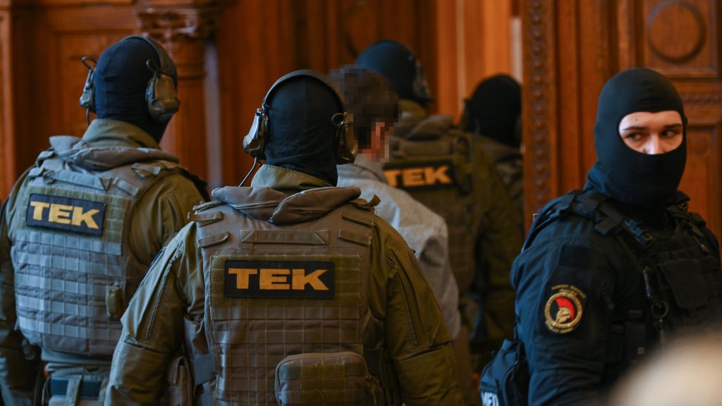 Jogerősen húsz évet kapott Portik az ügetői merényletért és Gyüre meggyilkolásáért