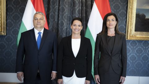 Magyar Péterről, női politikusok szükségességéről, Orbán munkájáról is kérdezett a Társadalomkutató
