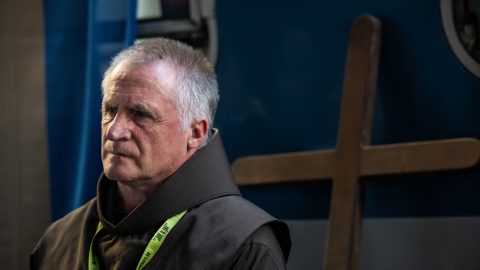 Böjte Csaba a gyermekbántalmazó nevelőről: Ennek az embernek 10 év alatt 20 pszichológiai alkalmassági tesztje volt