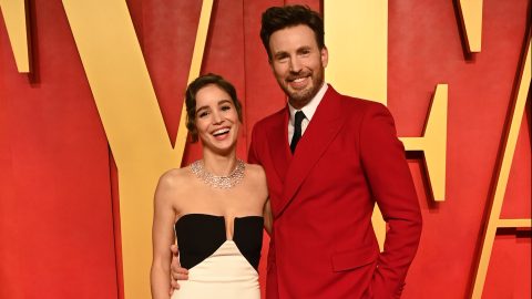 Chris Evans és felesége, Alba Baptista először jelentek meg együtt vörös szőnyeges eseményen