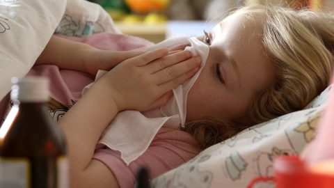 Mutatjuk, kikre és miért veszélyes a lepkehimlő