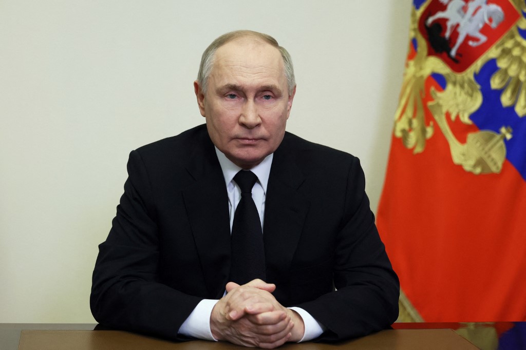 133-ra nőtt a moszkvai terrortámadás halálos áldozatainak száma, Putyin a nácikhoz hasonlította az elkövetőket