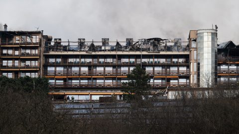 Megvan, mikor nyithat ki a hétvégén kigyulladt visegrádi hotel