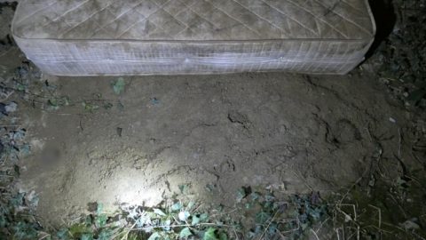 Beismerte tettét a két zalai férfi, akik 4 hónapja elásták ismerősüket egy szennyvíztelepen, letartóztatták őket