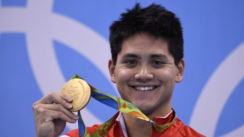 Visszavonul az olimpiai bajnok úszó, aki megnyerte minden idők egyik legemlékezetesebb döntőjét