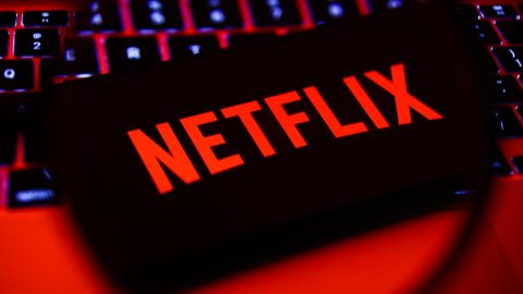 Bejött a szigor a Netflixnek, újra jönnek az előfizetők