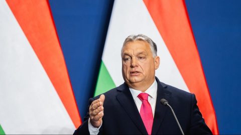 Kémjátszma: Orbán Viktor folytatja a kádercserét