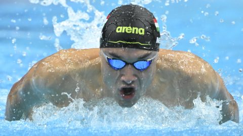 Jackl Vivien 15 évesen olimpiai szintet úszott, Milák Kristóf kikapott