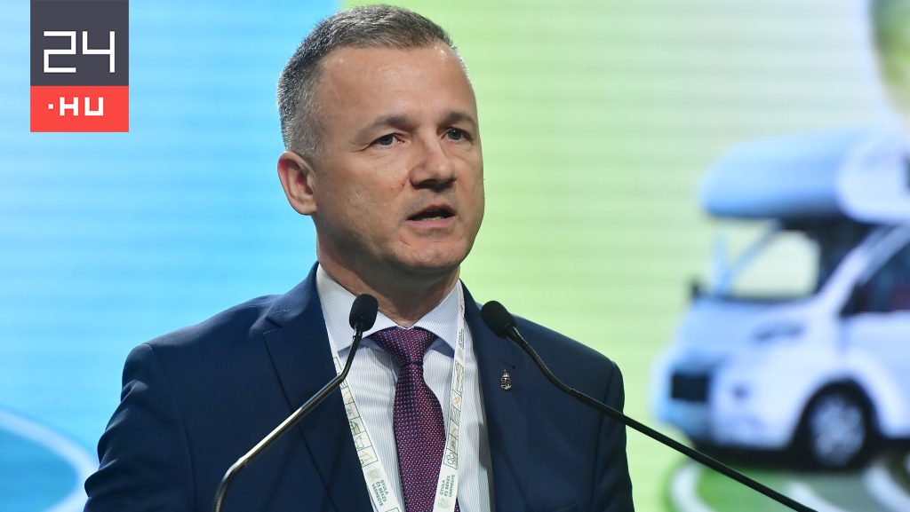 „Ha elárulod a Fideszt, akkor kockáztatod a munkahelyed!” – mondja egy hangfelvételen Gyula polgármestere