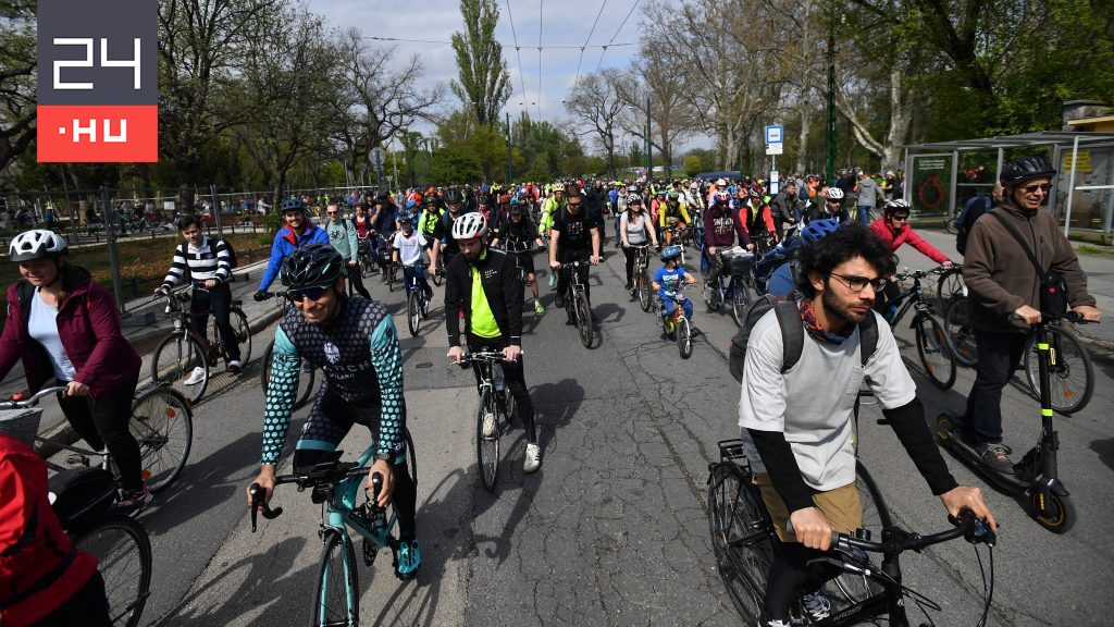 Hídlezárás és forgalomkorlátozások lesznek Budapesten egy kerékpáros felvonulás miatt