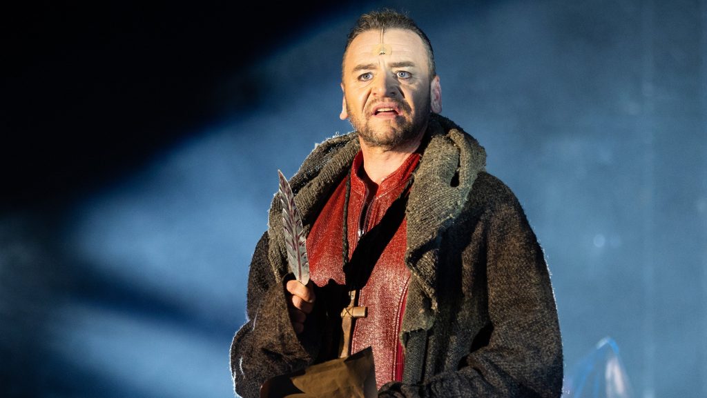 „Zsörtölődő apává váltam otthon, ennyire nem volt tennivalóm” – Mészáros Árpád Zsolt azt mondja, alig volt munkája, amikor otthagyta az Operettet