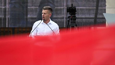 Magyar Péter megnyitná az ügynökaktákat