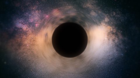 Hatalmas fekete lyukat találtak galaxisunkban