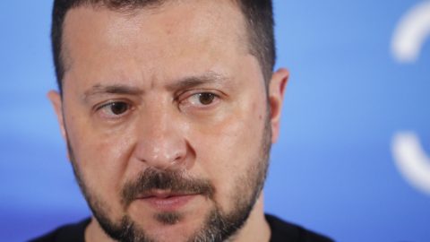Zelenszkij ismét bírálta a nyugati tétovázást